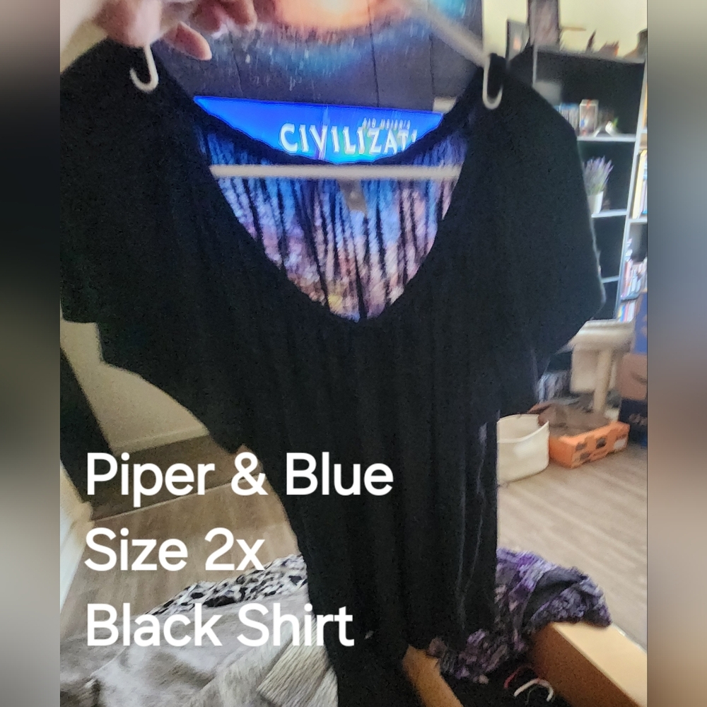 2x Black Dressy T-Shirt